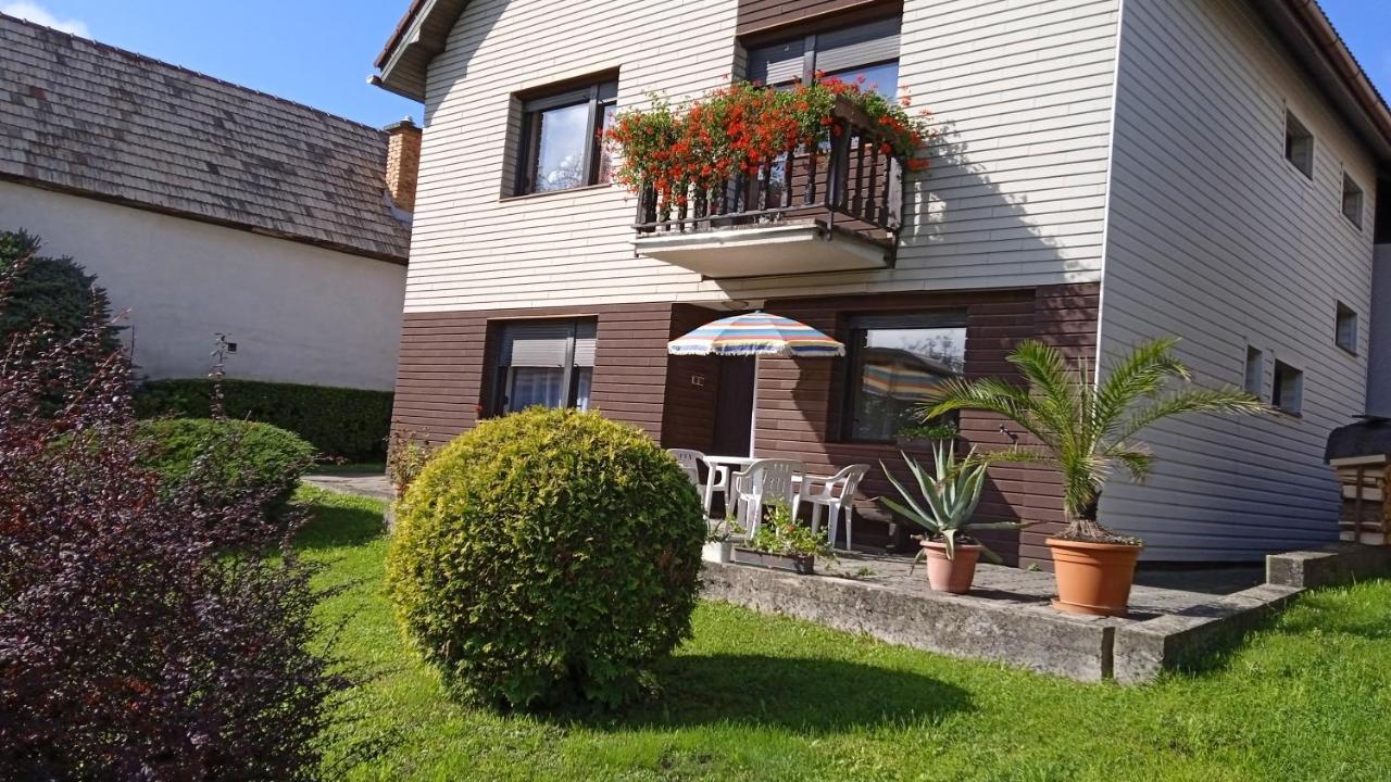 Apartman 6 Km Od Centra Banskej Bystrice Besztercebánya Kültér fotó